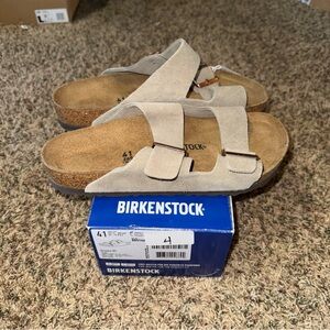 Birkenstock New Arizona Taupe Suede Leather Regular Width Size 41 M8 W10